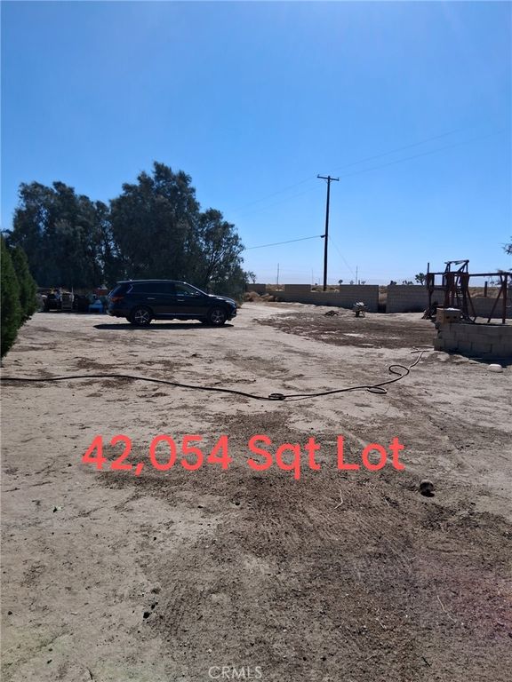 44560 44560 85th Street E, Lancaster, CA 93535