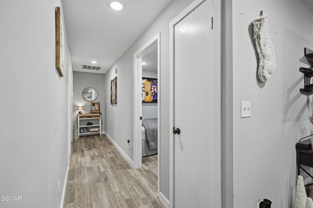 335 Fenway Drive, Pigeon Forge, TN 37863