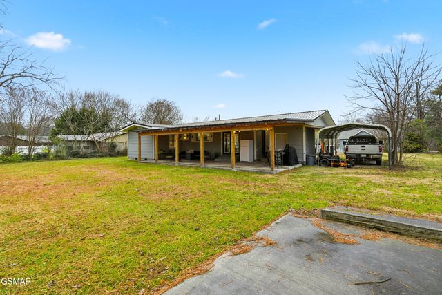 335 Fenway Drive, Pigeon Forge, TN 37863