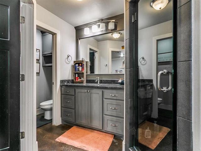 912 Saint Cecil, Moore, OK 73160