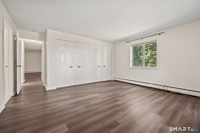 38 Rambling Brook Lane B6, Glastonbury, CT 06033