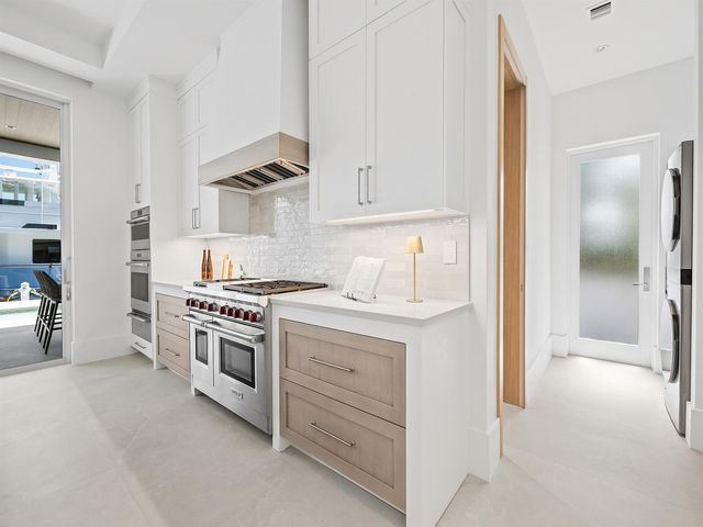 1822 SE 9th Street, Fort Lauderdale, FL 33316