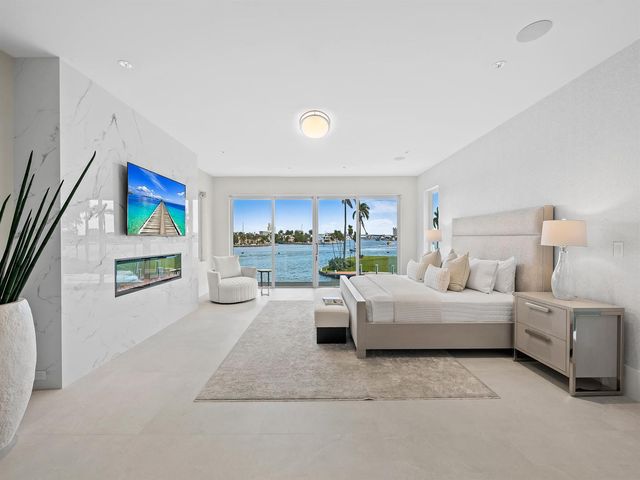 1822 SE 9th Street, Fort Lauderdale, FL 33316