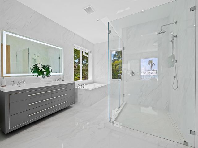 1822 SE 9th Street, Fort Lauderdale, FL 33316