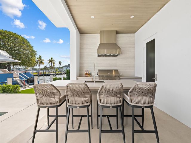 1822 SE 9th Street, Fort Lauderdale, FL 33316
