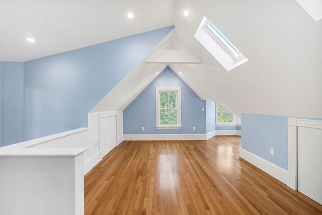 20 Albion Pl, Newton, MA 02459