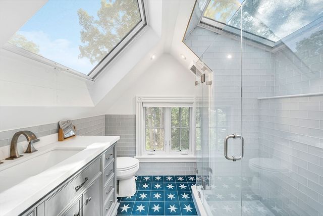 20 Albion Pl, Newton, MA 02459
