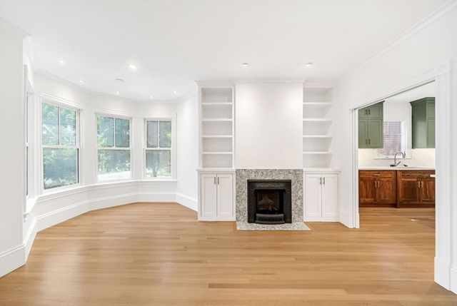 20 Albion Pl, Newton, MA 02459
