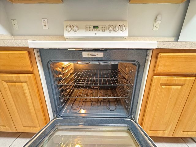 2257 KINGS PALACE DRIVE, Riverview, FL 33578