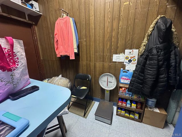 1688 Central Park Ave, Yonkers, NY 10710