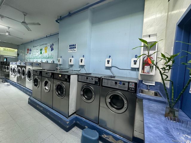 1688 Central Park Ave, Yonkers, NY 10710