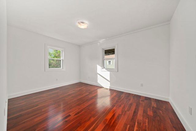 122 Parke Ave, Quincy, MA 02171