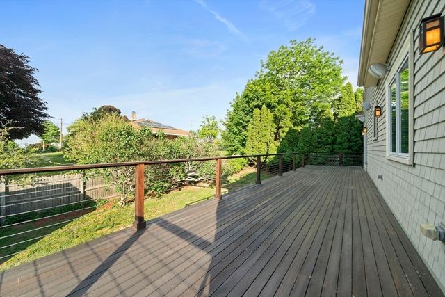 122 Parke Ave, Quincy, MA 02171
