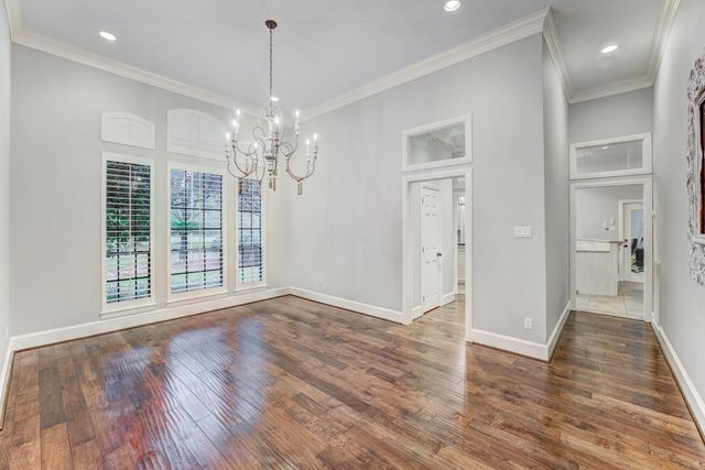 338 Timbercreek Drive, Lake Jackson, TX 77566