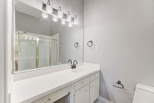 338 Timbercreek Drive, Lake Jackson, TX 77566