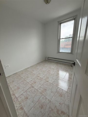 6020 60th Street, Maspeth, NY 11378