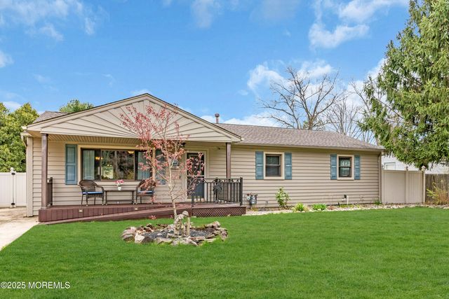 2440 Huckleberry Road, Manchester, NJ 08759