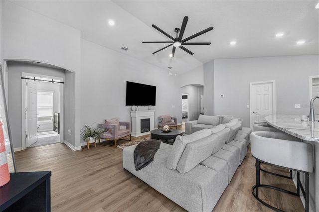 2156 DESERT ROSE DRIVE, Davenport, FL 33837