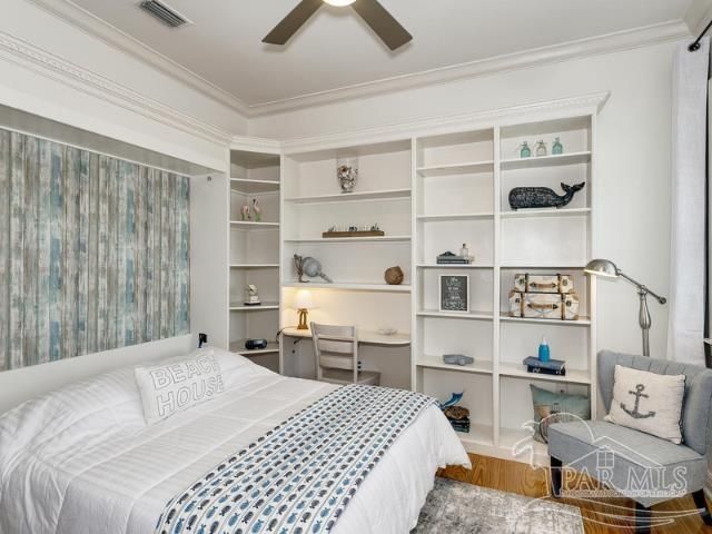 7652 Key West Dr, Navarre Beach, FL 32566