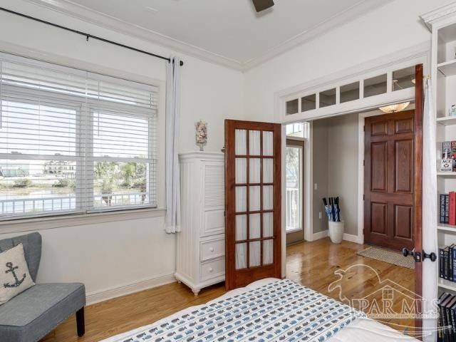 7652 Key West Dr, Navarre Beach, FL 32566