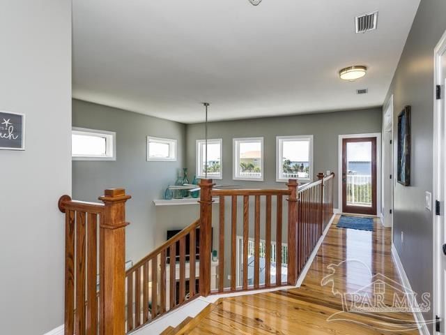 7652 Key West Dr, Navarre Beach, FL 32566