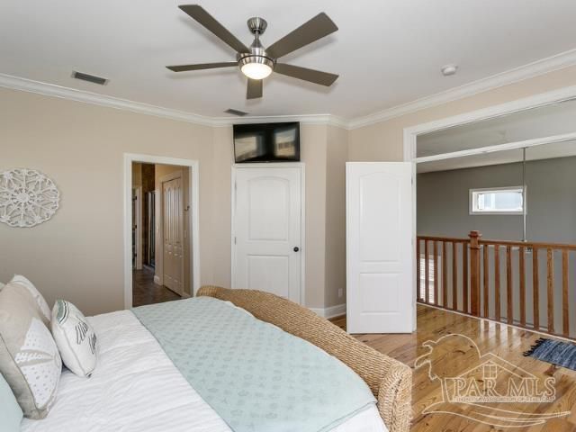 7652 Key West Dr, Navarre Beach, FL 32566