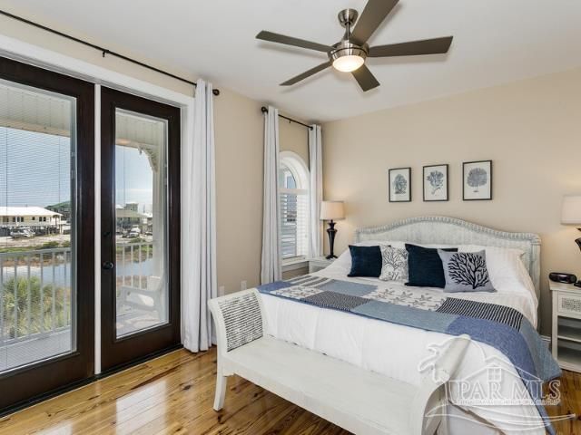 7652 Key West Dr, Navarre Beach, FL 32566