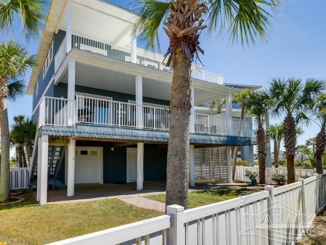 7652 Key West Dr, Navarre Beach, FL 32566