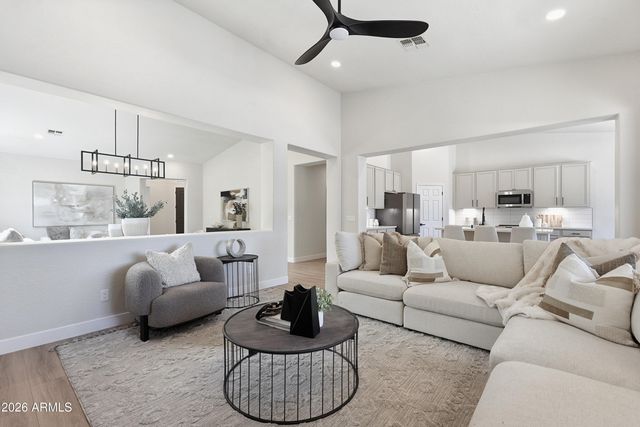 7805 S 21ST Drive, Phoenix, AZ 85041