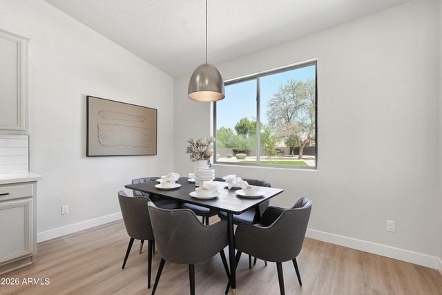 7805 S 21ST Drive, Phoenix, AZ 85041
