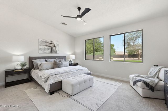 7805 S 21ST Drive, Phoenix, AZ 85041