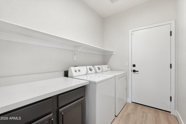 7805 S 21ST Drive, Phoenix, AZ 85041