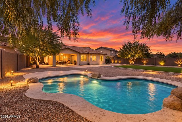 7805 S 21ST Drive, Phoenix, AZ 85041