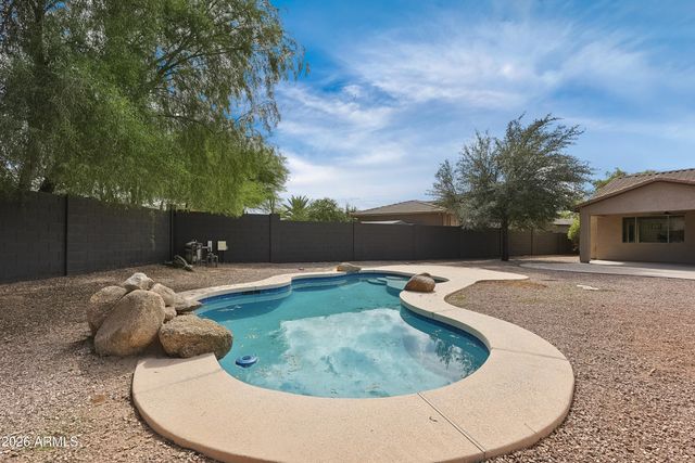 7805 S 21ST Drive, Phoenix, AZ 85041