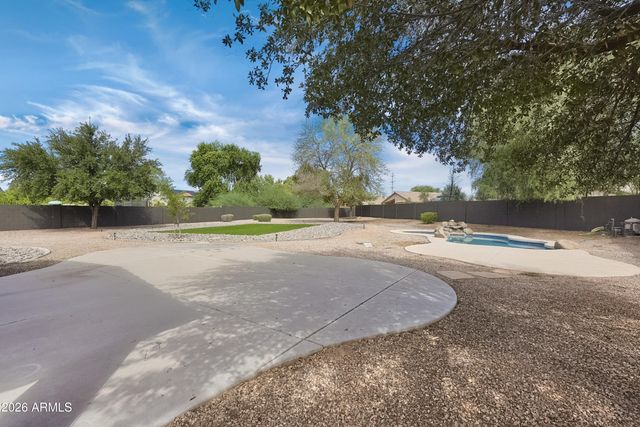 7805 S 21ST Drive, Phoenix, AZ 85041