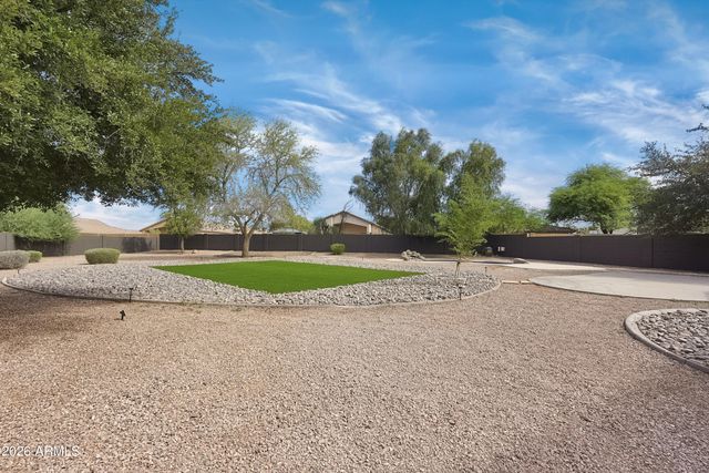 7805 S 21ST Drive, Phoenix, AZ 85041