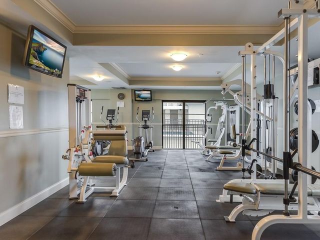 2409 N Ocean Blvd 427, Fort Lauderdale, FL 33305