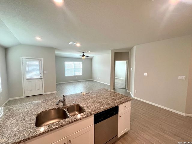 31573 Untrodden Way, Bulverde, TX 78163