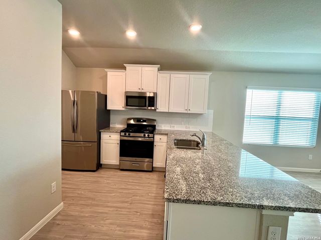 31573 Untrodden Way, Bulverde, TX 78163