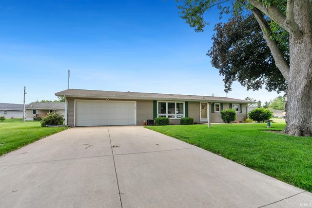 1716 Mayfield Common, Goshen, IN 46526