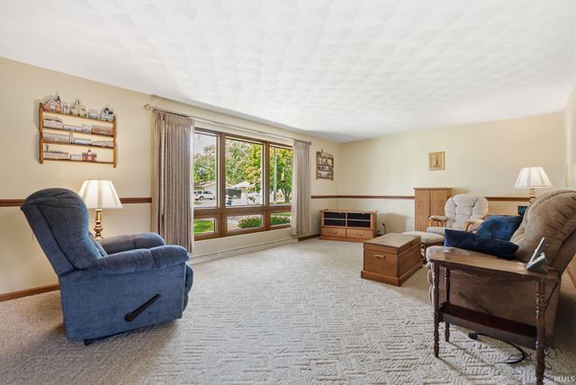 1716 Mayfield Common, Goshen, IN 46526