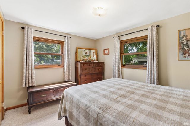 1716 Mayfield Common, Goshen, IN 46526
