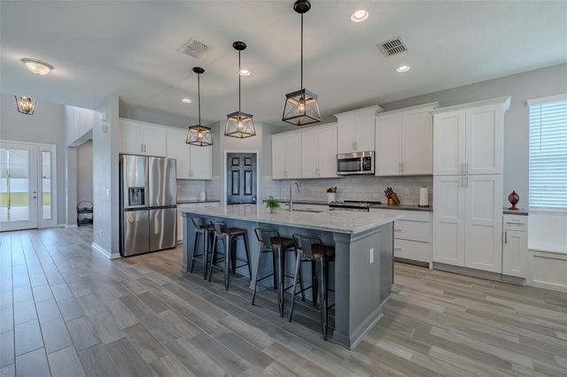 1686 CHERRY WALK ROAD, Lutz, FL 33558