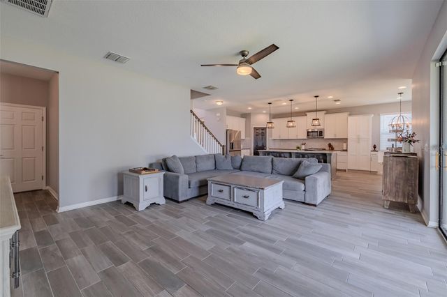 1686 CHERRY WALK ROAD, Lutz, FL 33558