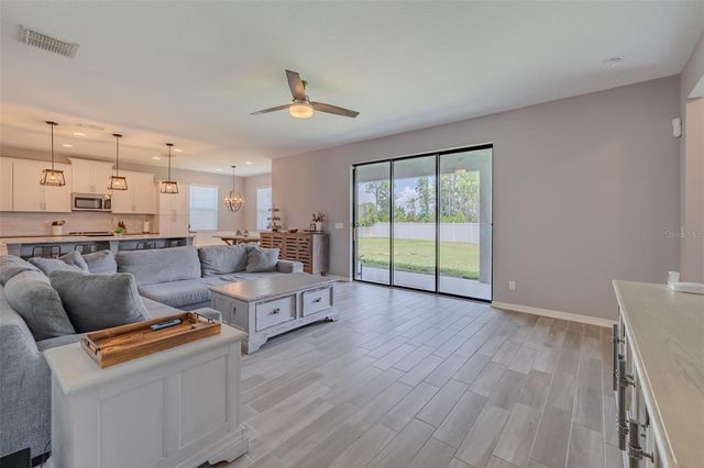 1686 CHERRY WALK ROAD, Lutz, FL 33558