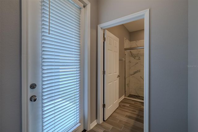 1686 CHERRY WALK ROAD, Lutz, FL 33558
