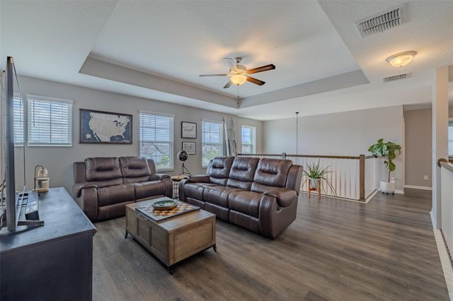 1686 CHERRY WALK ROAD, Lutz, FL 33558