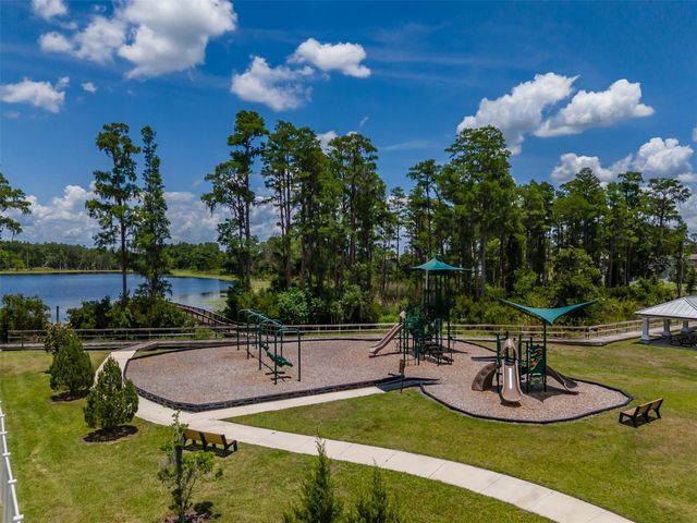 1686 CHERRY WALK ROAD, Lutz, FL 33558
