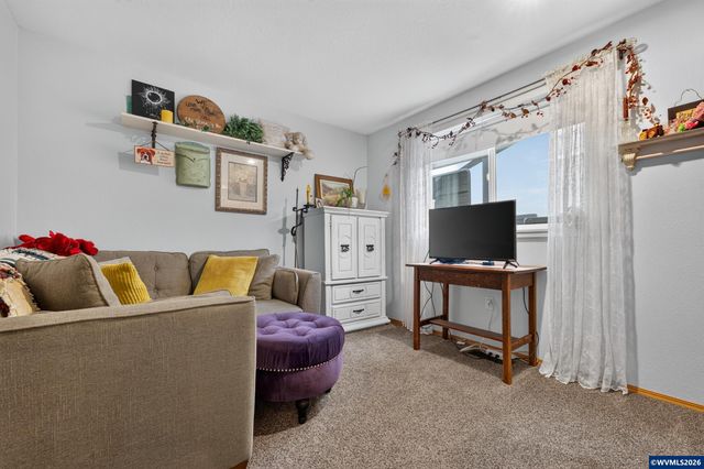 2076 Quail Run Av, Stayton, OR 97383