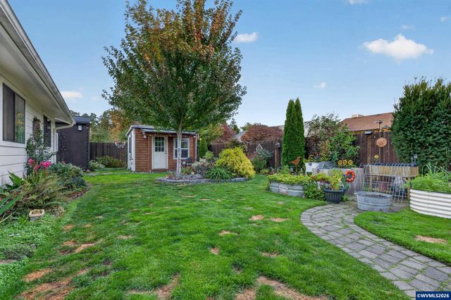 2076 Quail Run Av, Stayton, OR 97383